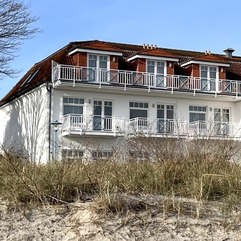 Restaurant "Strandhotel Dünenhaus" in Breege