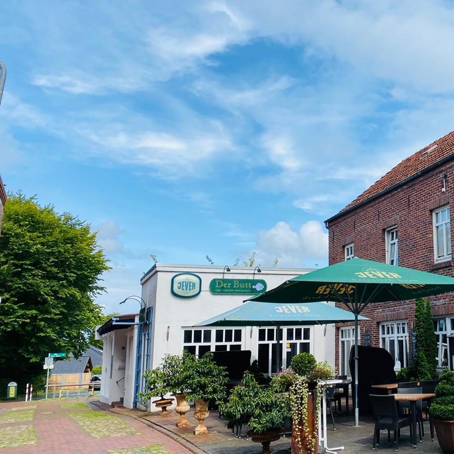 Restaurant "Der Butt - Fischrestaurant" in Jever