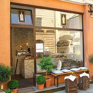 Restaurant "Kater Mikesch" in München