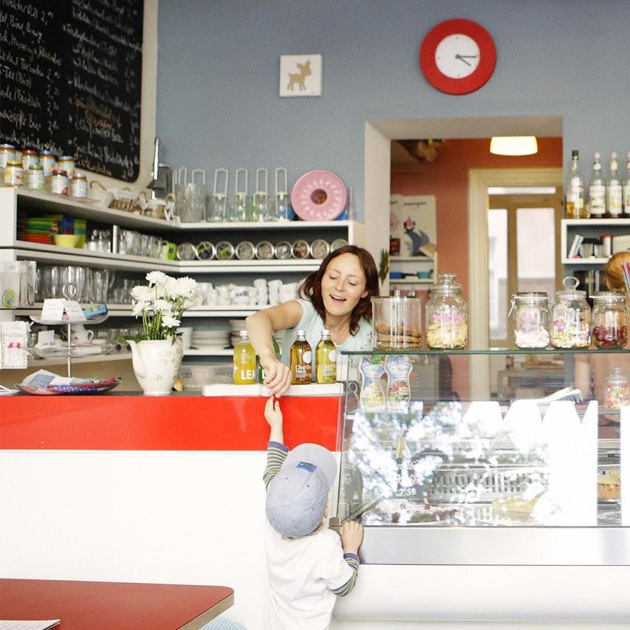 Restaurant "Kindercafé »Kinderwirtschaft«" in Berlin