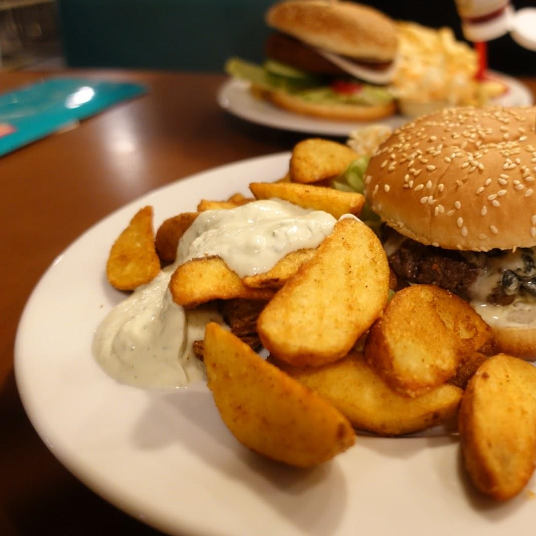 Restaurant "CINECITTA American Diner" in Nürnberg