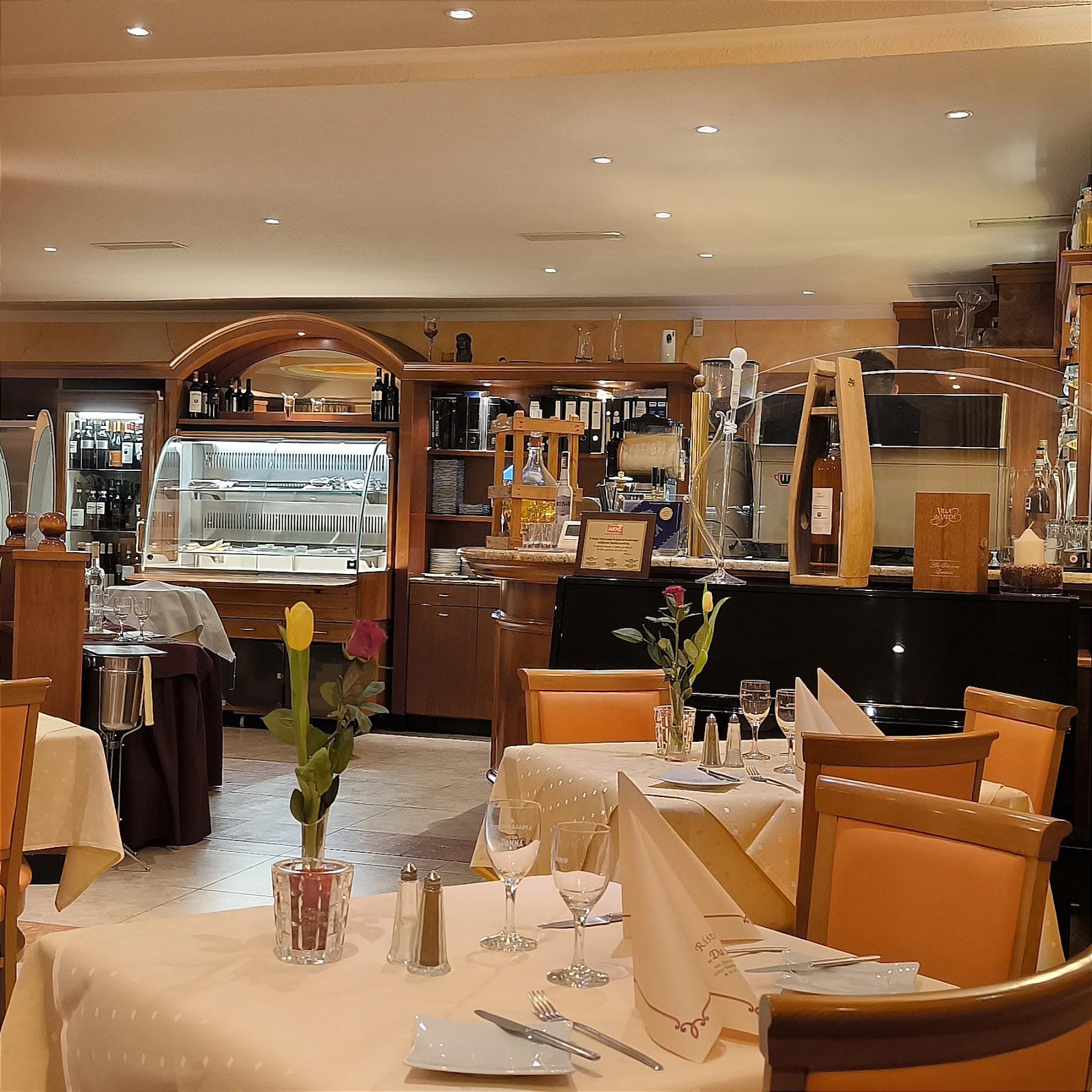 Restaurant "Ristorante Da Pino am Rhein Fam. Leone" in Niederkassel