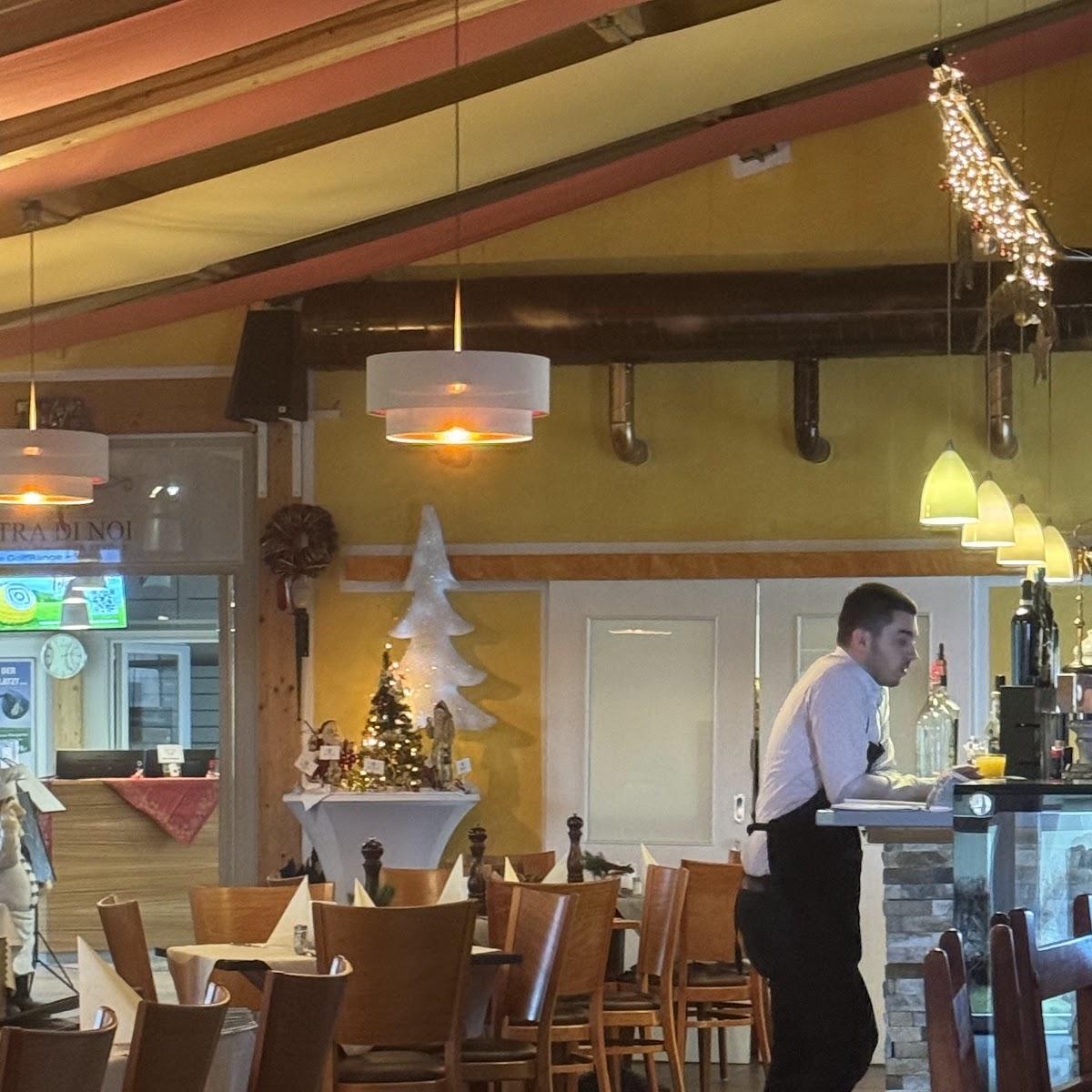 Restaurant "Tra Di Noi Ristaurante Golfrange" in Brunnthal