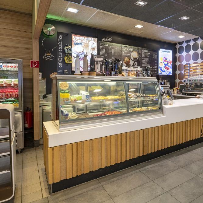 Restaurant "McDonald