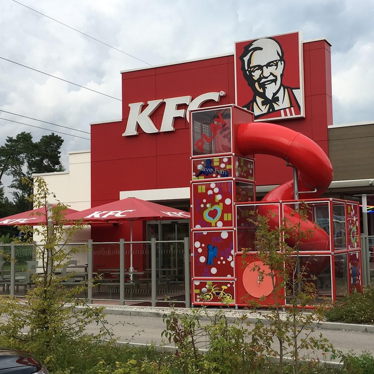 Restaurant "Kentucky Fried Chicken" in Brunnthal