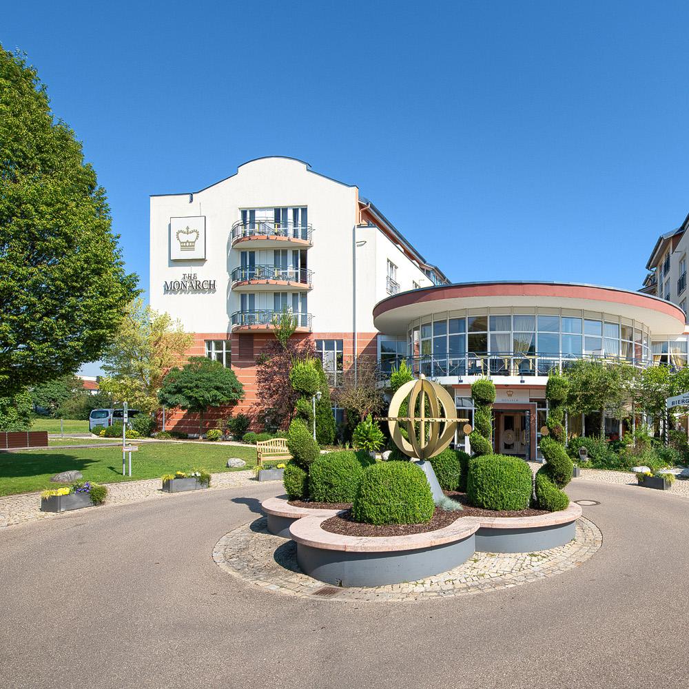 Restaurant "The Monarch Hotel" in Neustadt an der Donau