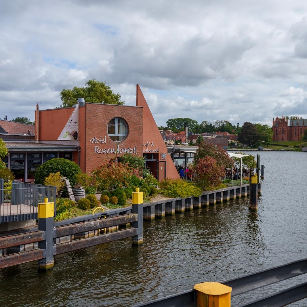 Restaurant "Hotel Rosendomizil," in Malchow