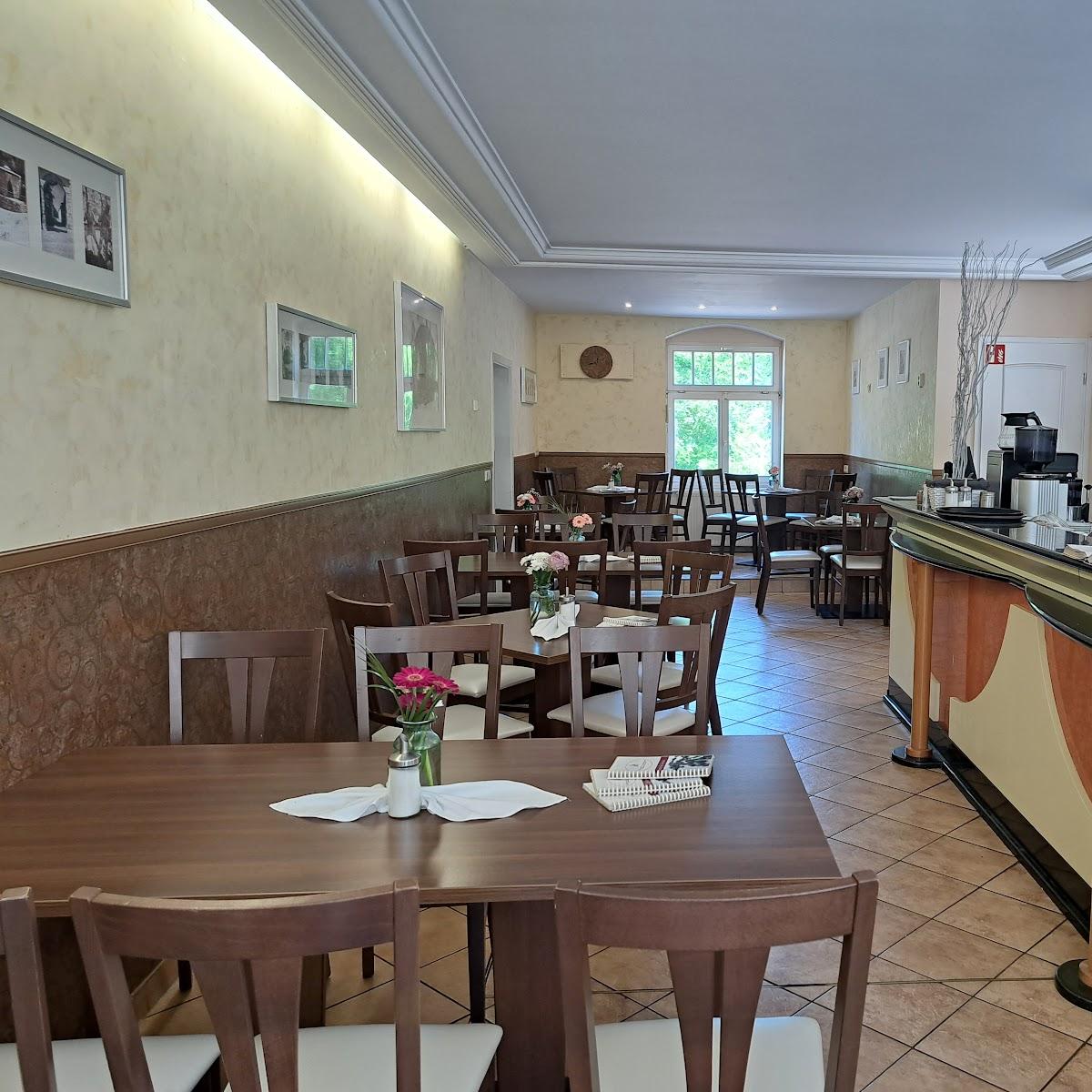 Restaurant "Schlosscafé Buddenhagen" in Freital