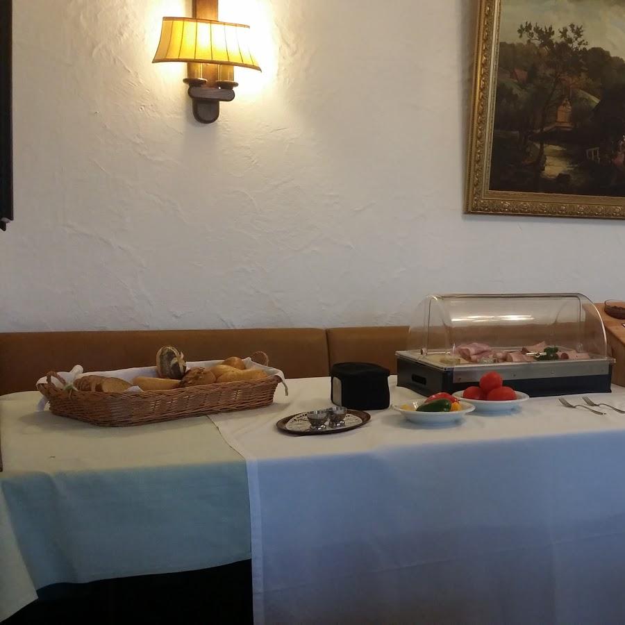 Restaurant "Gaststätte Grüner Baum" in  Unterschneidheim