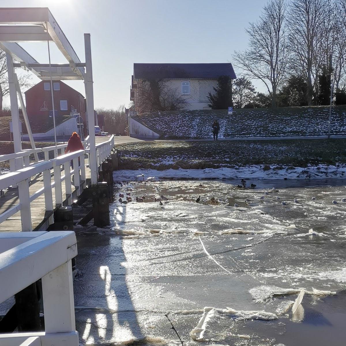 Restaurant "Gästehaus Hemmerdeich-Alte Schule" in Oldenswort