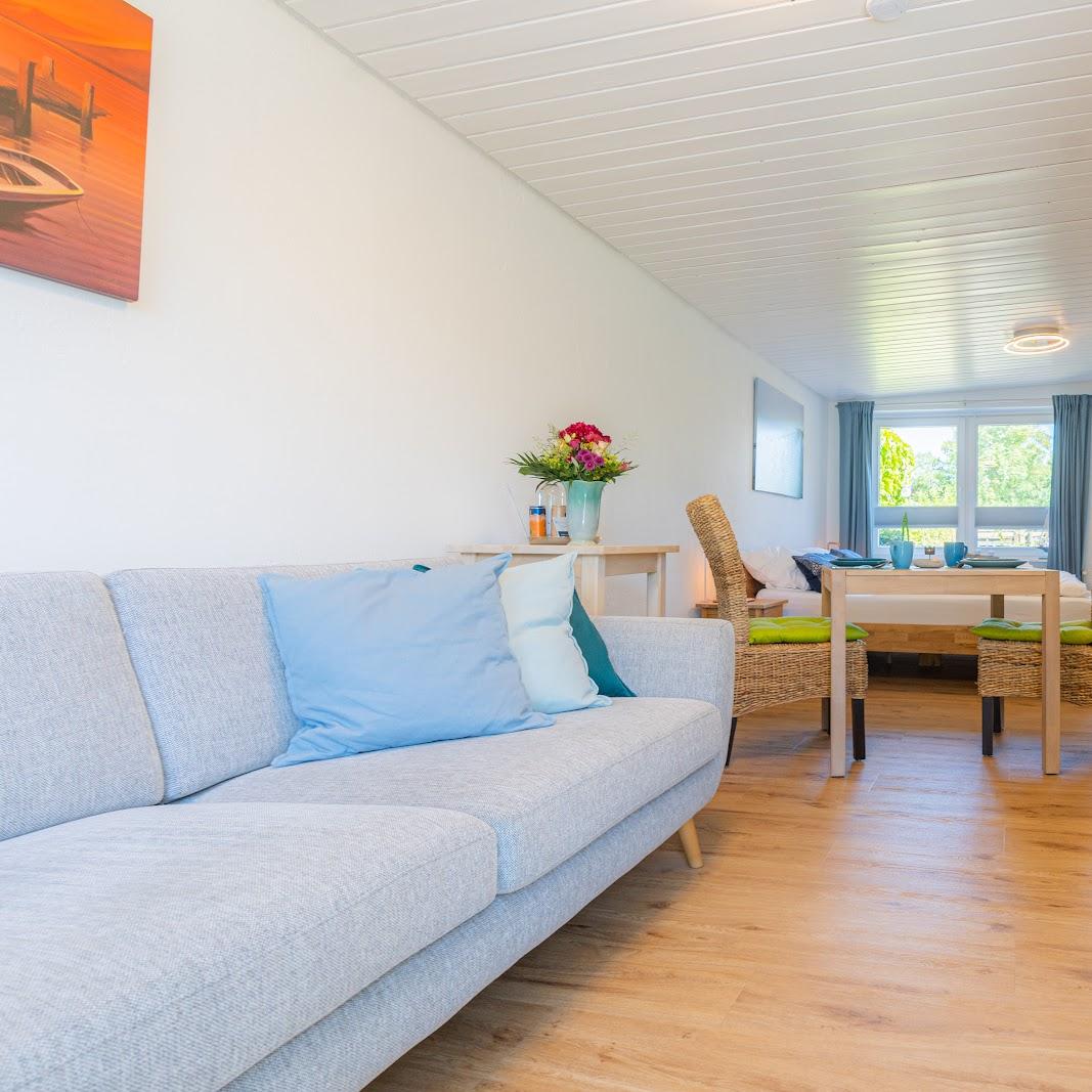 Restaurant "Mien Kajüt 3 Sterne Ferienwohnung" in Oldenswort