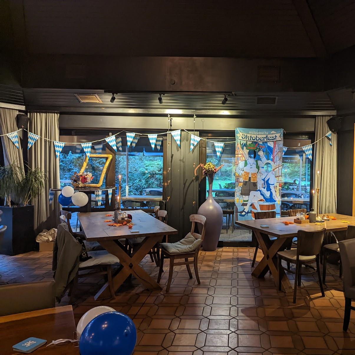 Restaurant "Haus Rheingarten" in Düsseldorf