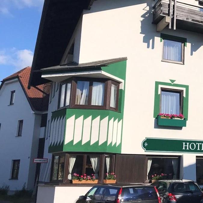 Restaurant "Hotel Weißbräu" in Oberhaching