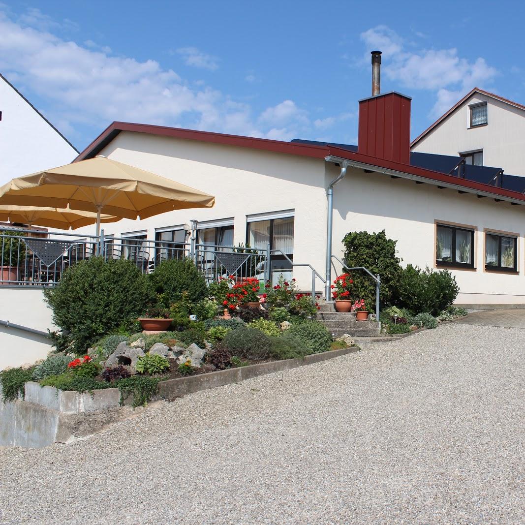 Restaurant "er Hof" in Schernfeld