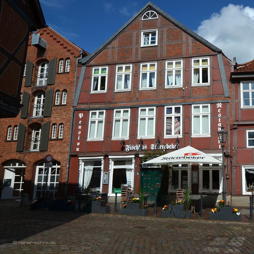 Restaurant "Pension Restaurant Fischhus   Störtebeker  " in Stade