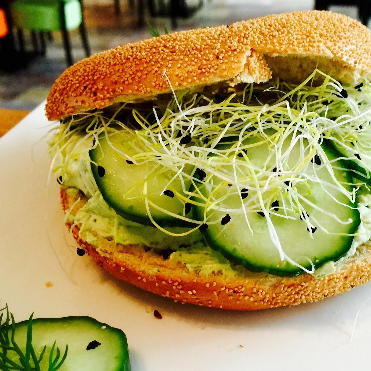 Restaurant "Bagels and Pool" in Münster