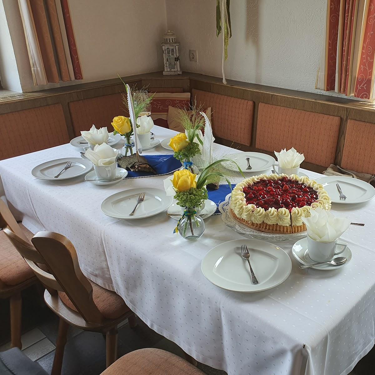 Restaurant "Gasthof Schimmel" in Berg