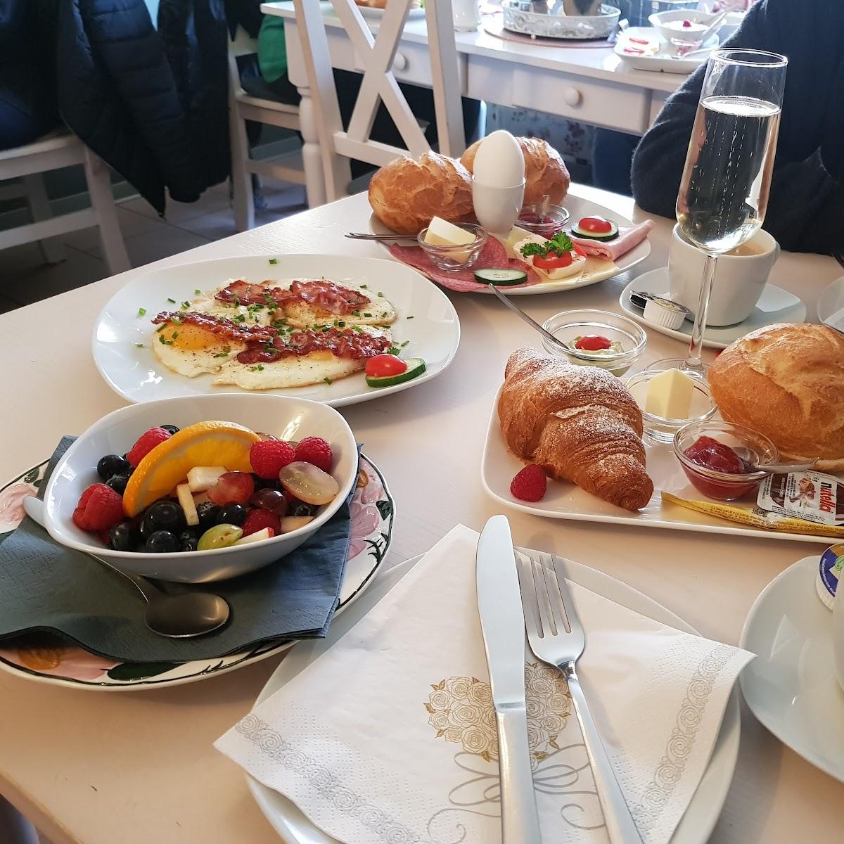 Restaurant "Pompöses Glück" in Großostheim