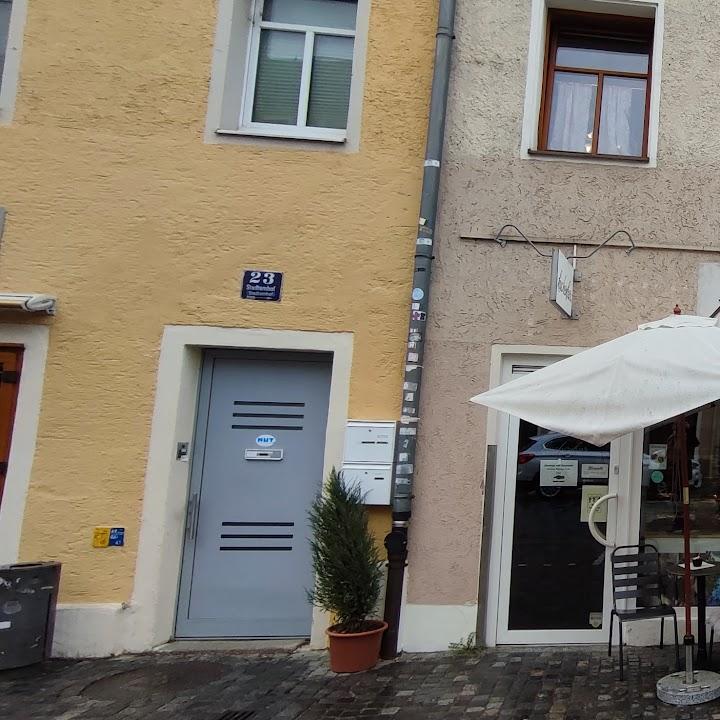 Restaurant "Kuchenbar" in Regensburg