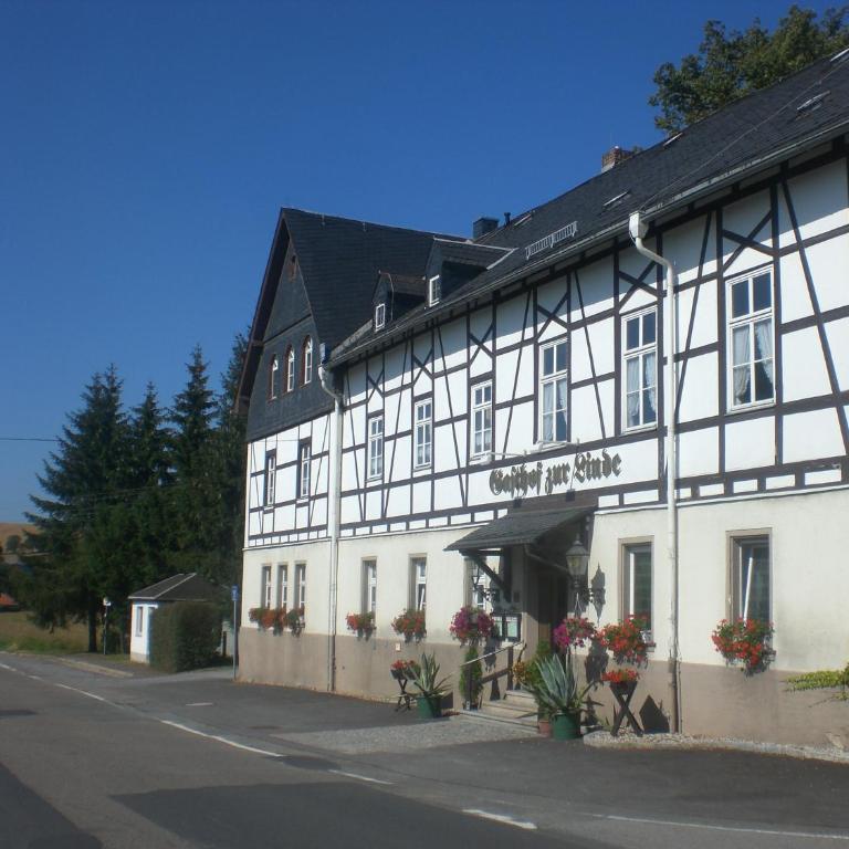 Restaurant "Pension Zur Linde - Hotel & Gasthof in  - Weißbach nahe Chemnitz" in Amtsberg