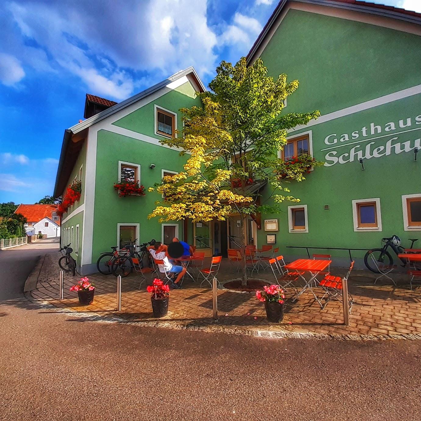 Restaurant "Gasthaus Schlehuber" in Holzheim am Forst
