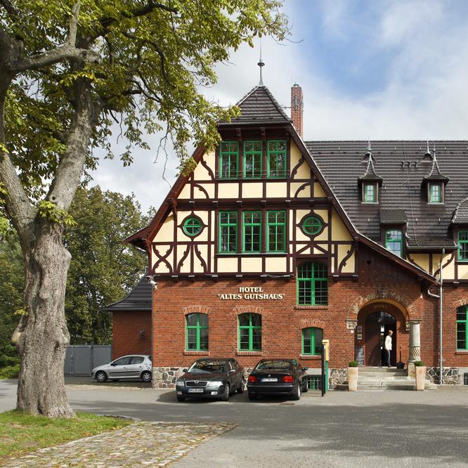 Restaurant "Gutshaus am Schloss" in Klink