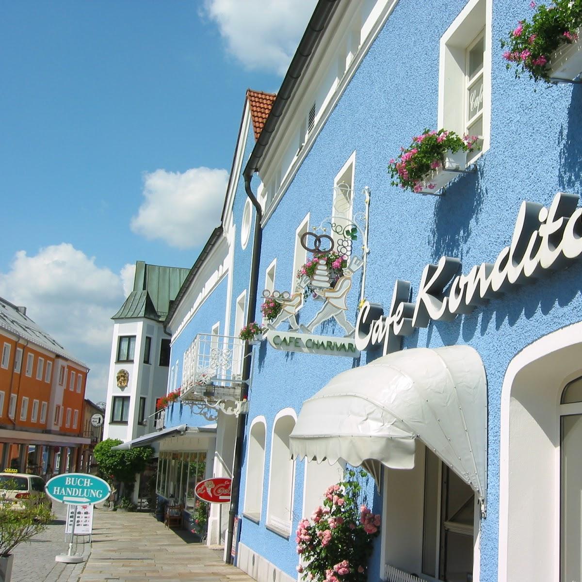Restaurant "Café Konditorei Charivari" in Waldkirchen