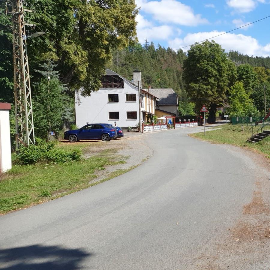 Restaurant "Gaststätte & Hotel Fuchsbau" in Eßbach