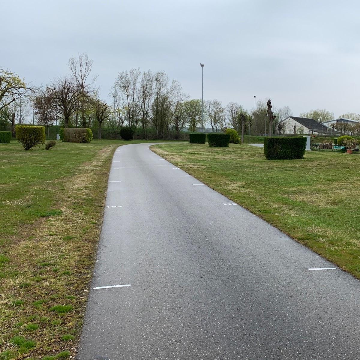 Restaurant "Sportplatz-Gaststätten-GmbH vertr. d.d. GF" in  Ihringen