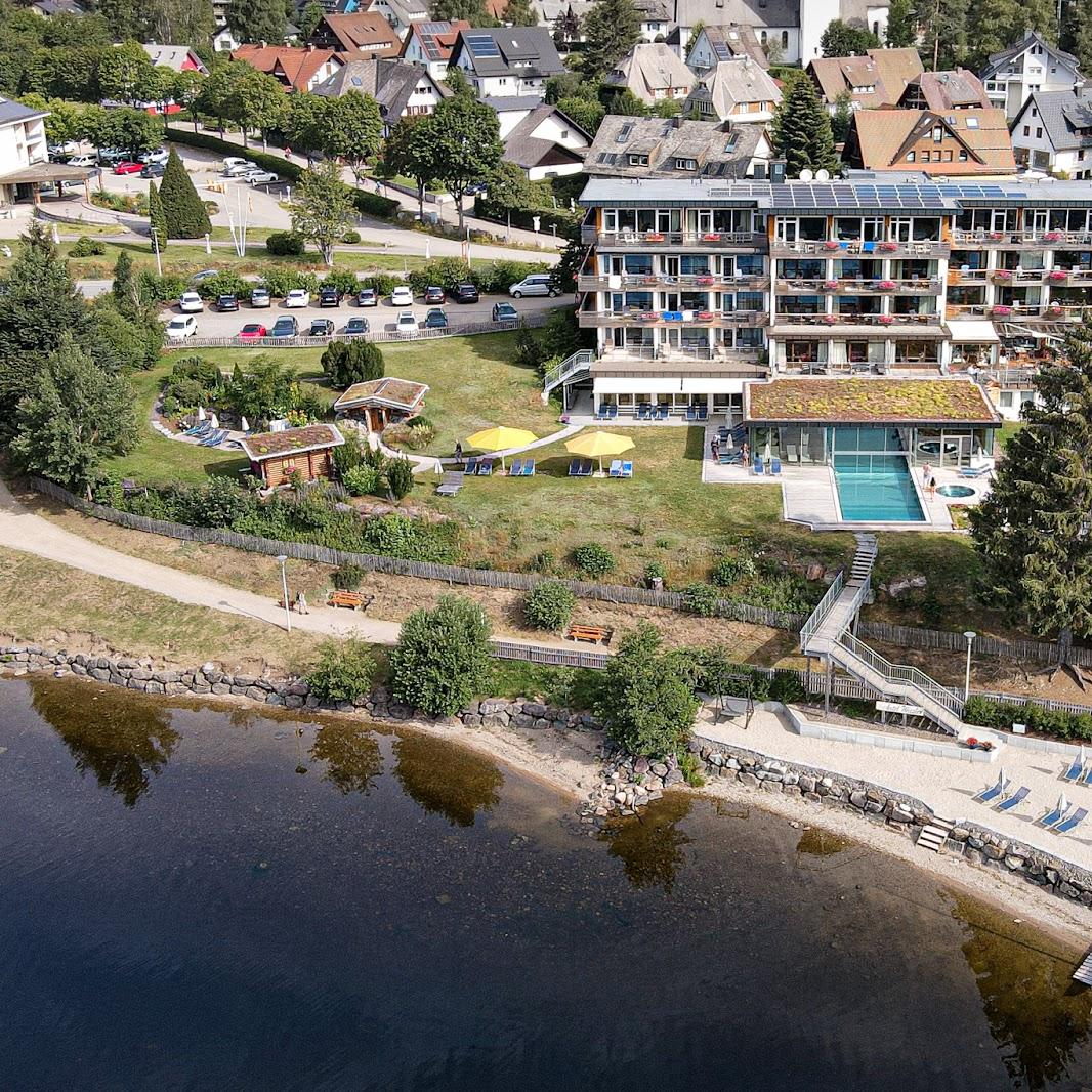 Restaurant "Seehotel Wiesler" in Titisee-Neustadt