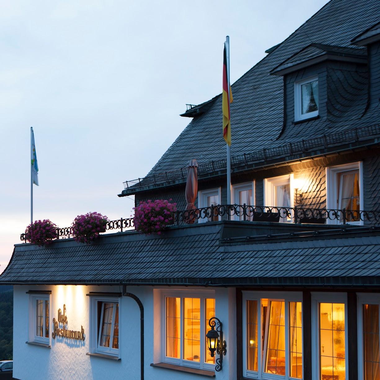 Restaurant "Romantik Berghotel Astenkrone" in Winterberg