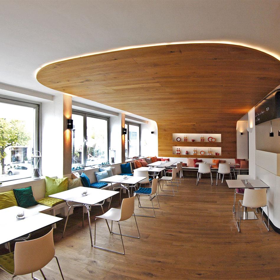 Restaurant "Mayr’s Bistro" in Planegg