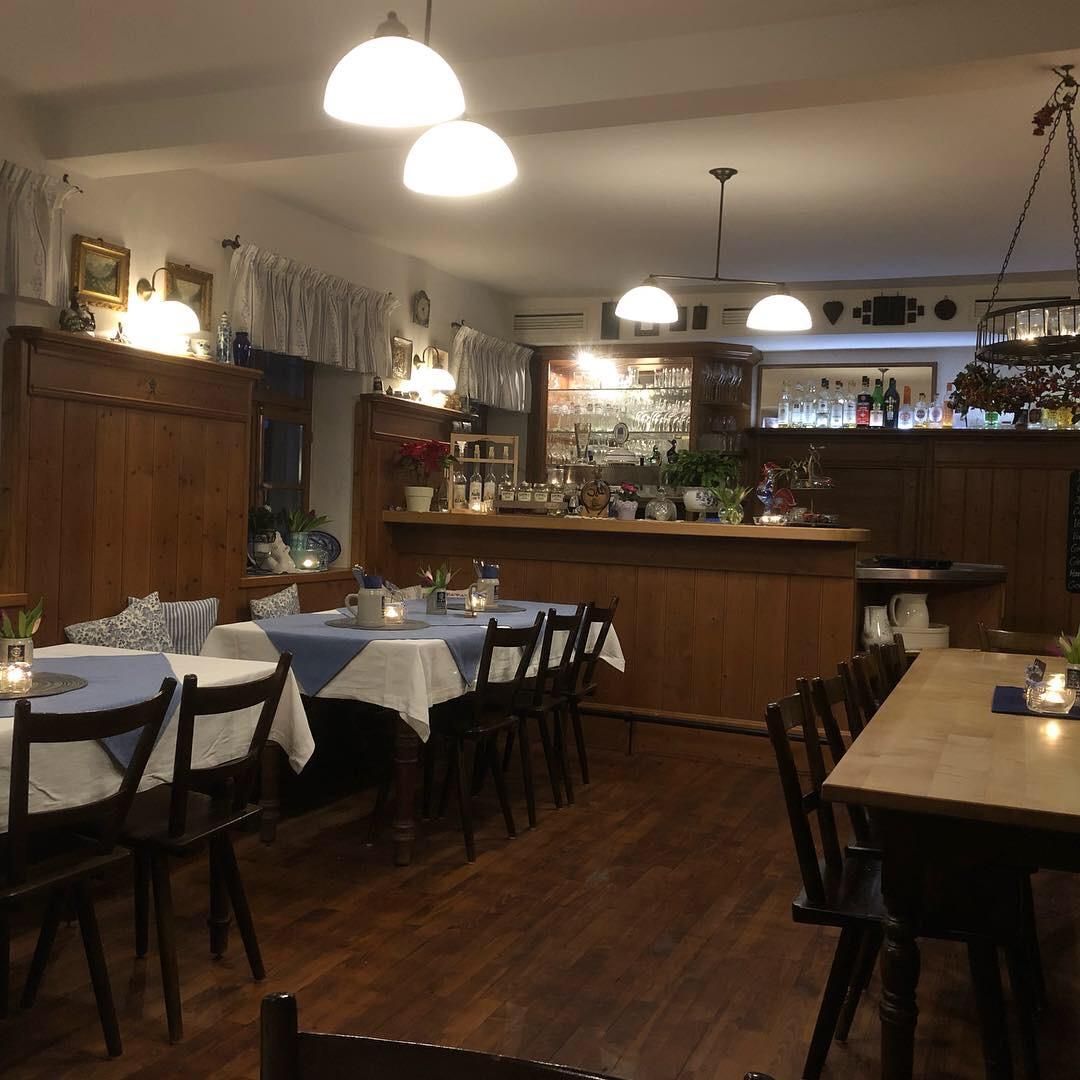 Restaurant "Wirtshaus Zum Augustiner" in Amerang