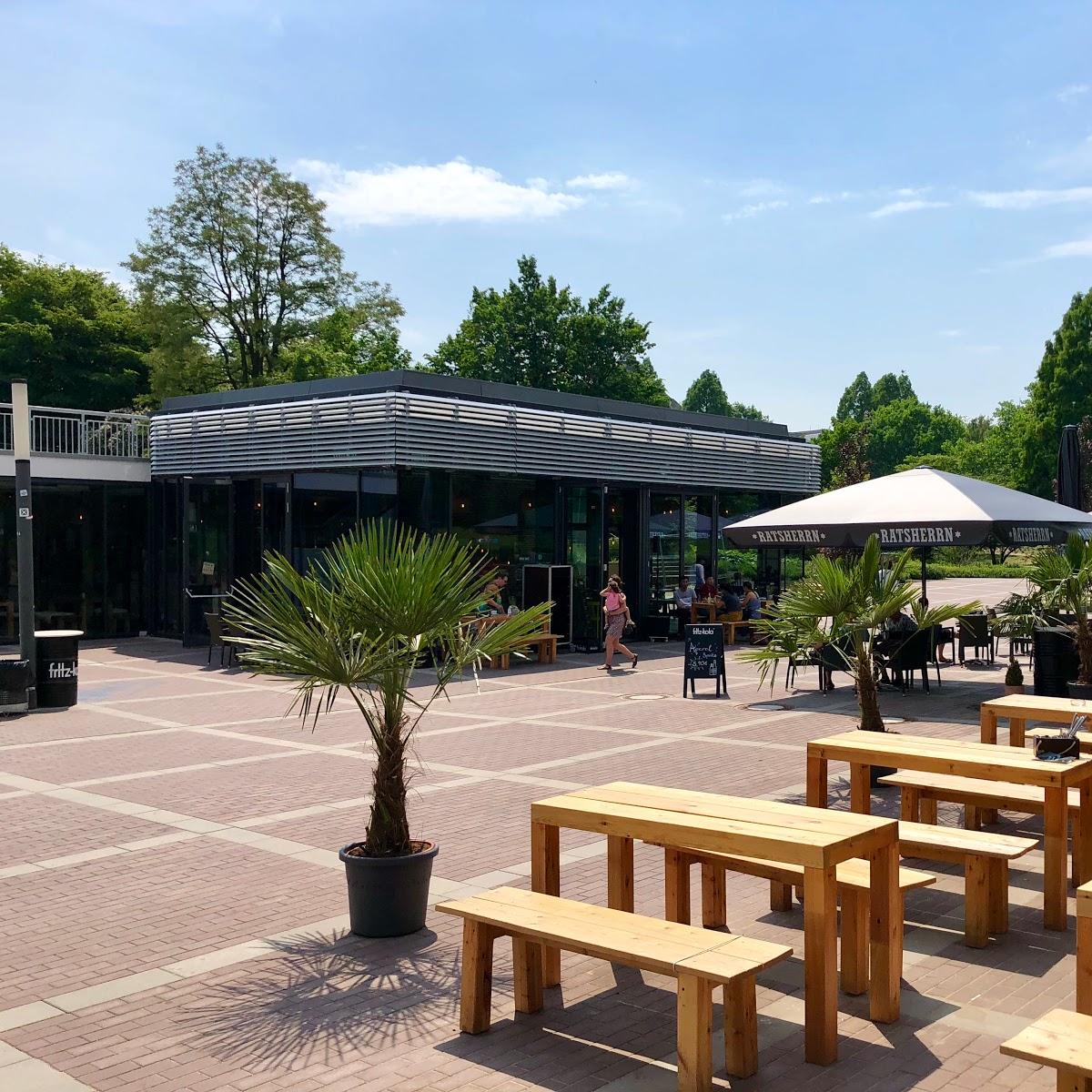 Restaurant "Park Café Planten un Blomen" in Hamburg