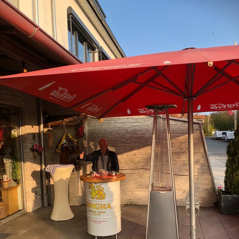 Restaurant "Pikinu" in Zorneding