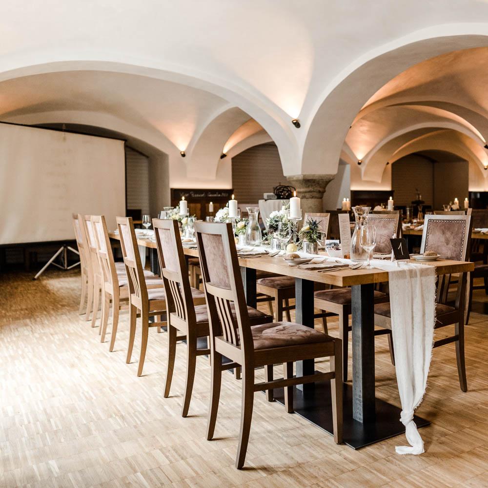 Restaurant "Nothaftgewölbe" in Hengersberg