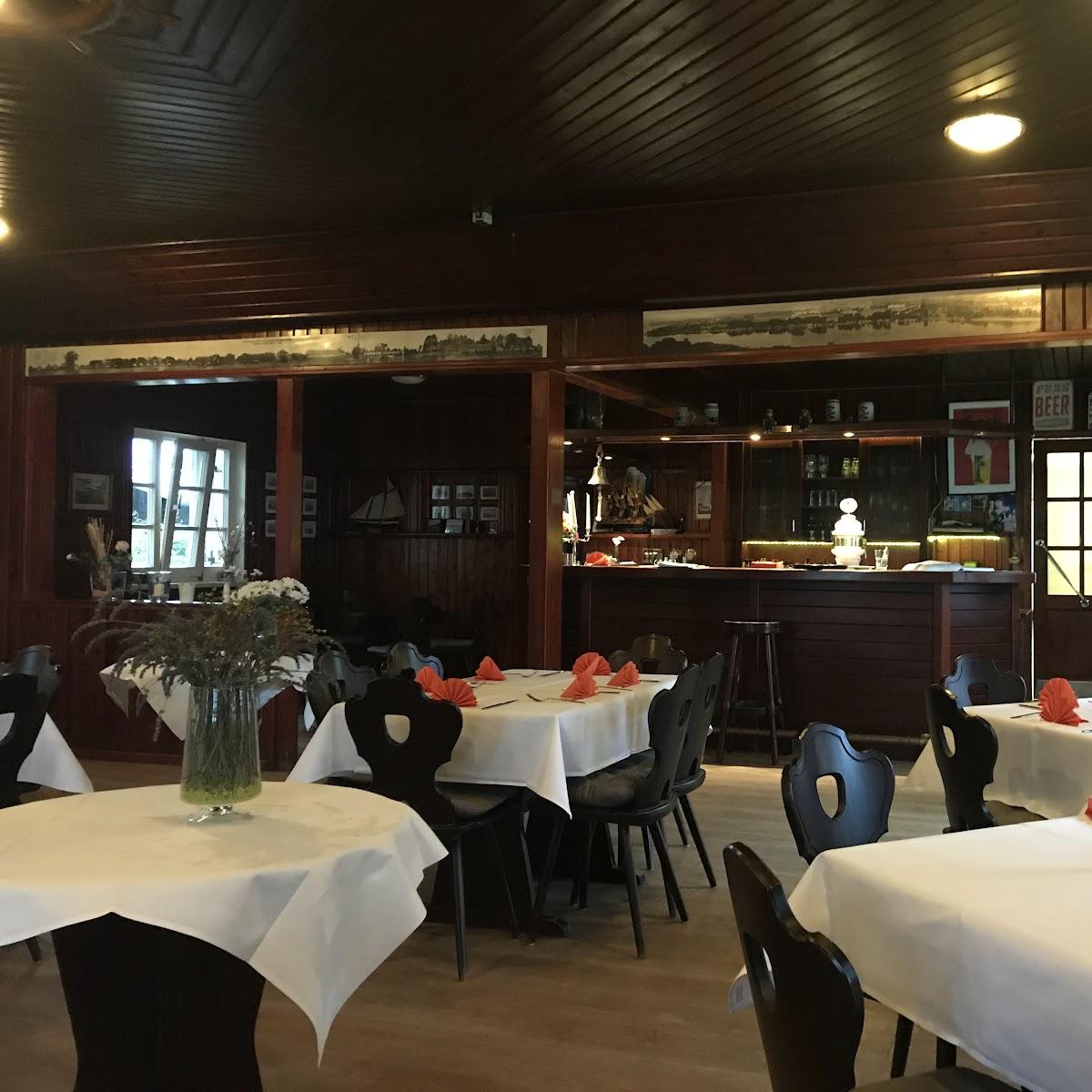 Restaurant "Klubhaus am Inselsee" in Güstrow