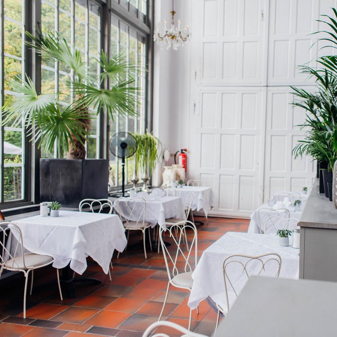 Restaurant "Schlosscafé im Palmenhaus - KIOSK ToGo" in München