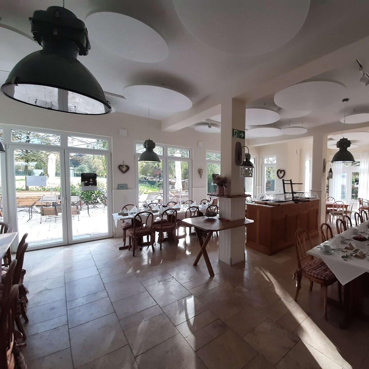 Restaurant "LilleHus Café" in Ettlingen