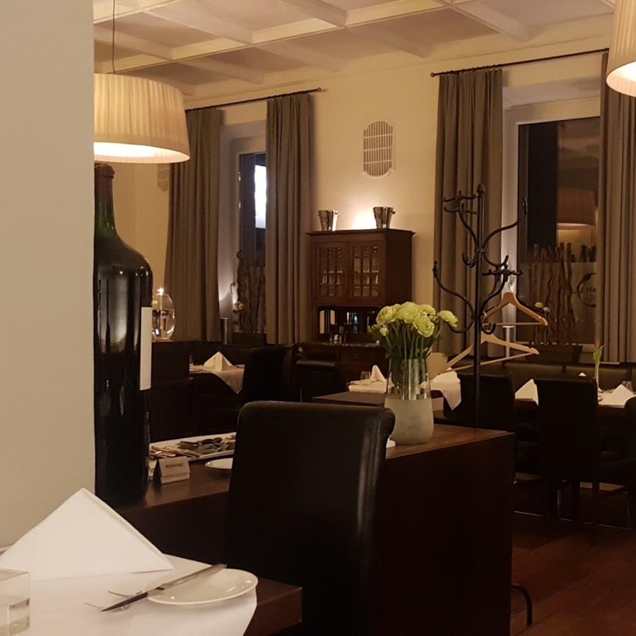 Restaurant "Johanns, Genuss Im Prielmayerhof" in Linz