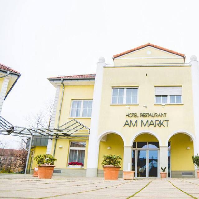 Restaurant "Warias Hotel & Restaurant" in Braunsbedra