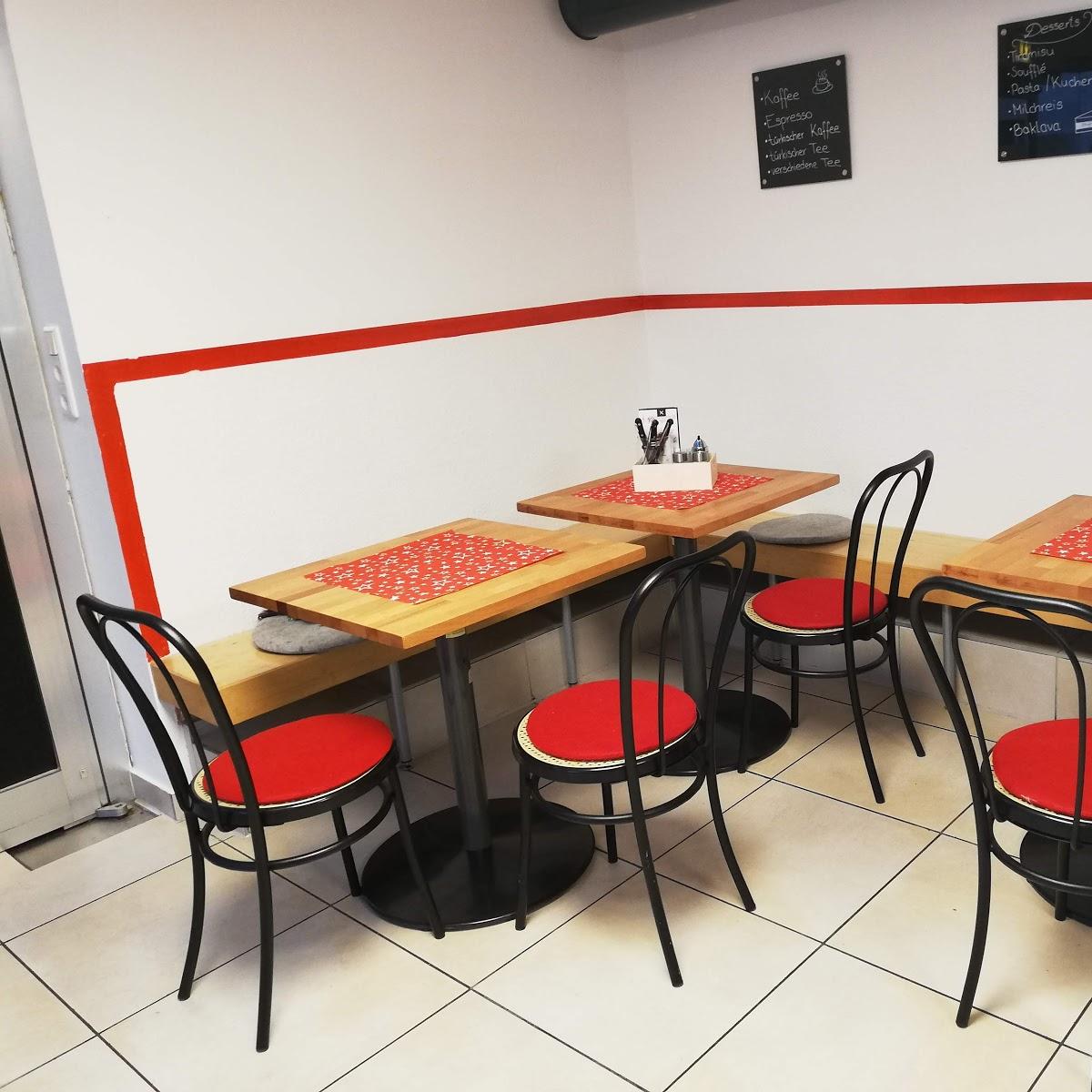 Restaurant "10 Cigköfte" in Bregenz