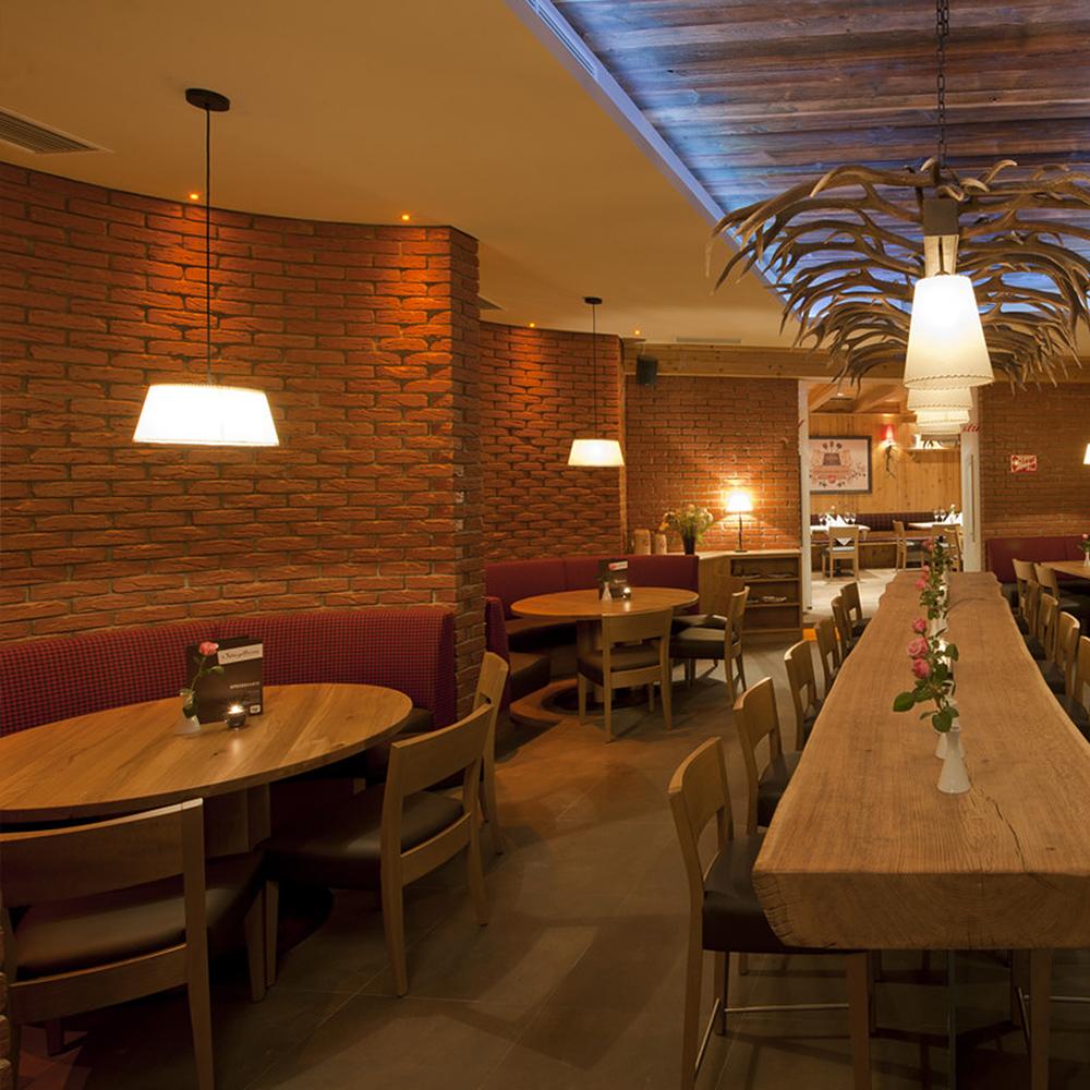 Restaurant "Stiegl-Bräu-Restaurant" in Innsbruck