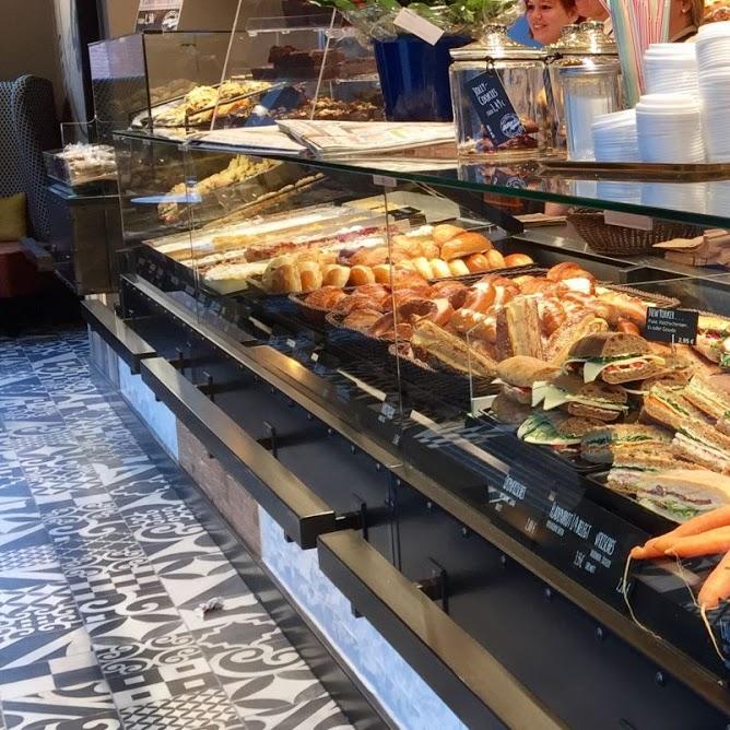 Restaurant "Müller & Egerer Bäckerei Konditorei GmbH" in Bremen