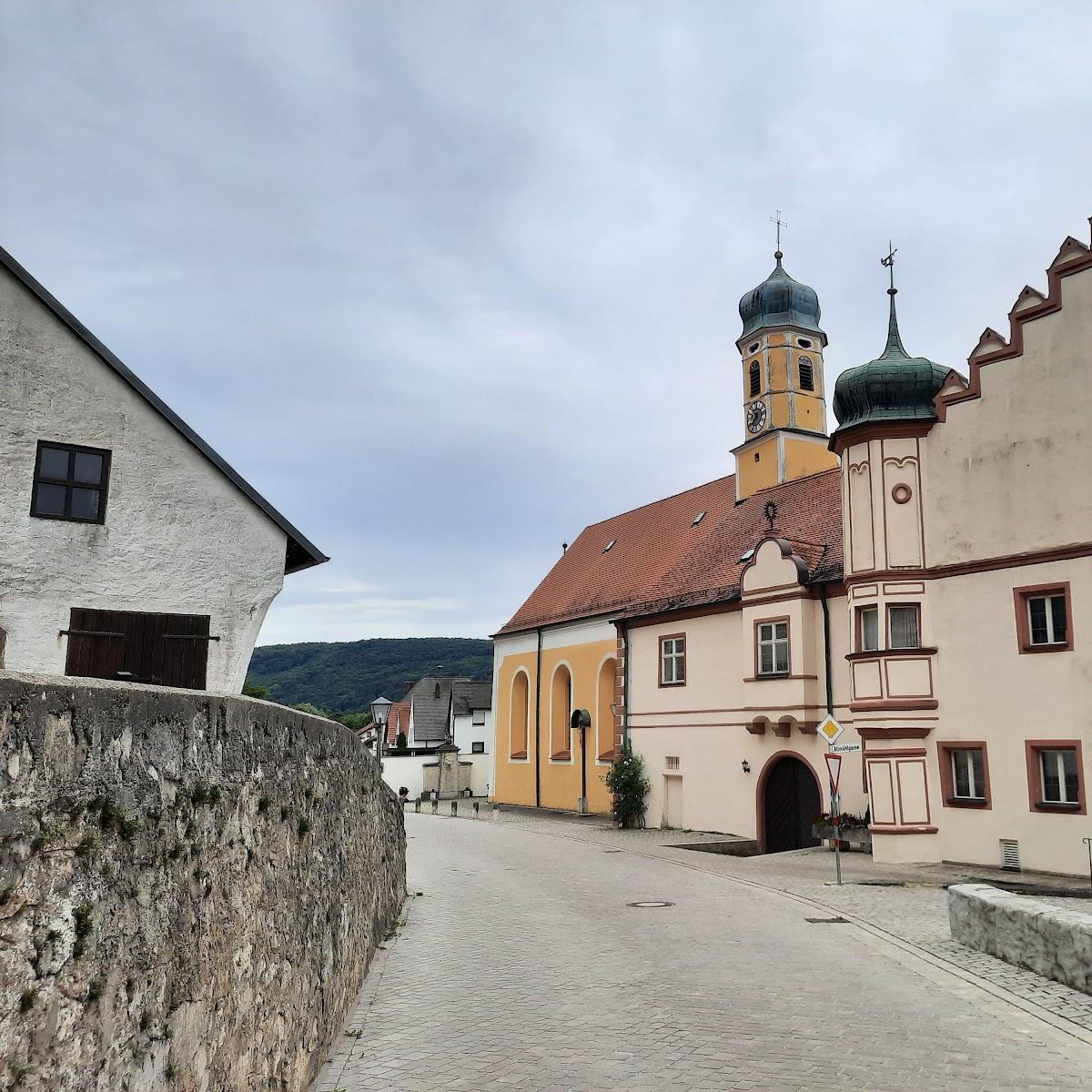 Restaurant "Felsenwastlwirt" in Essing
