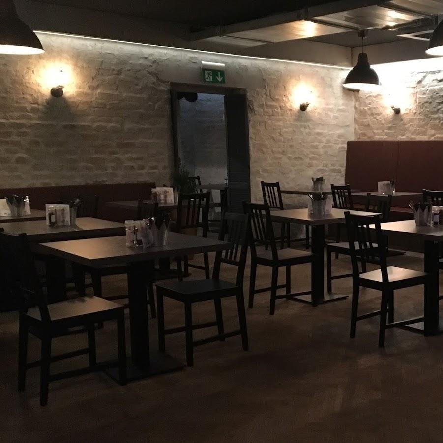 Restaurant "King & Queen