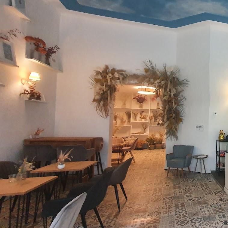 Restaurant "Fräulein Emily Cafe" in Berlin