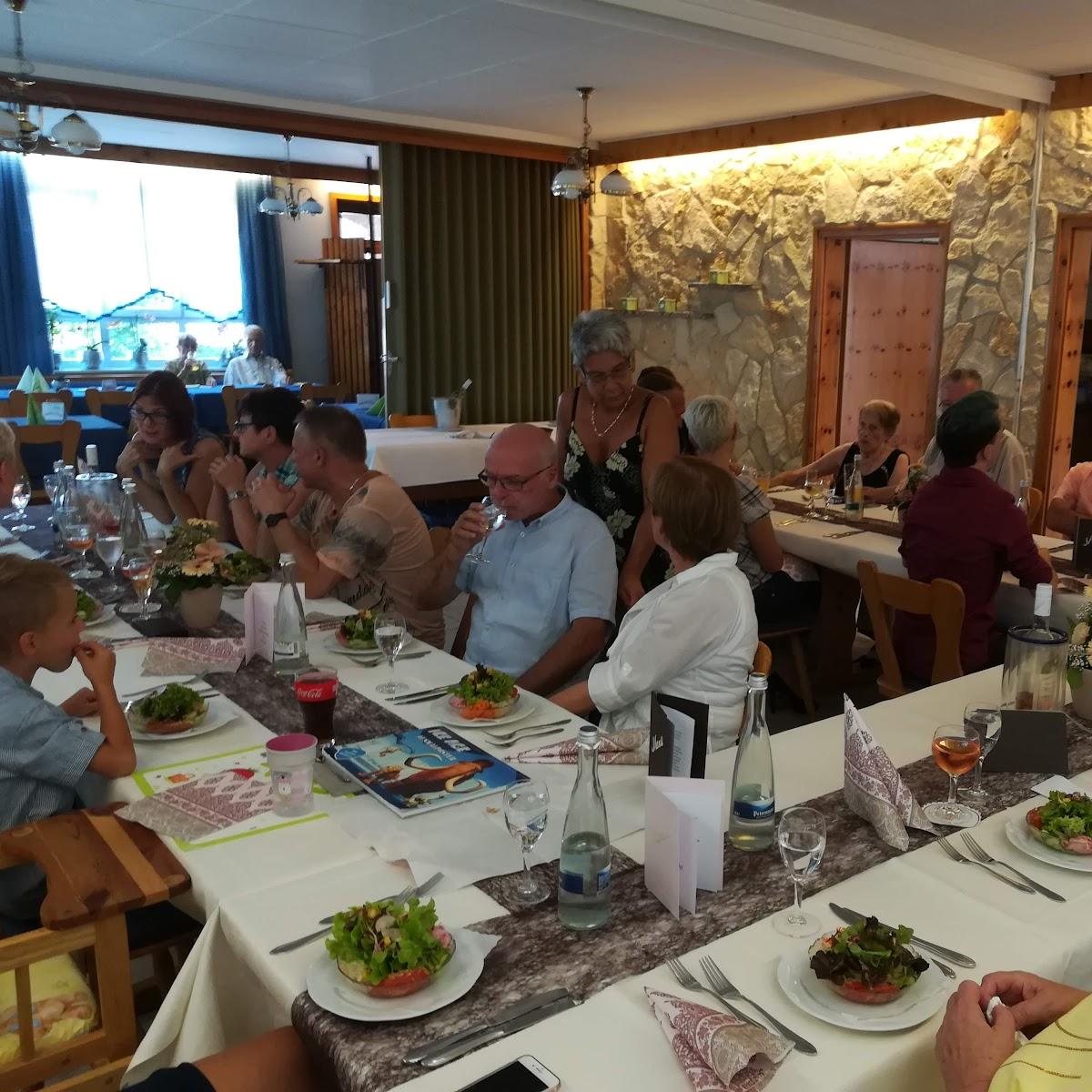 Restaurant "Gasthof Unot" in Schramberg