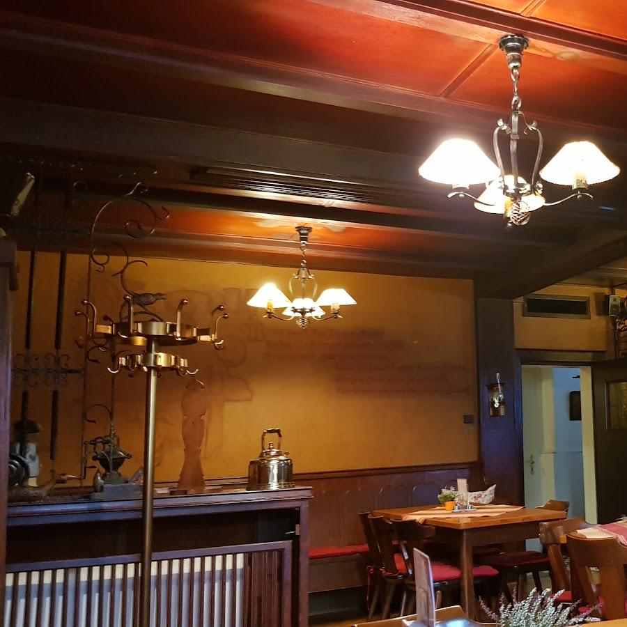 Restaurant "Haus Pilling Gaststätte" in Altena