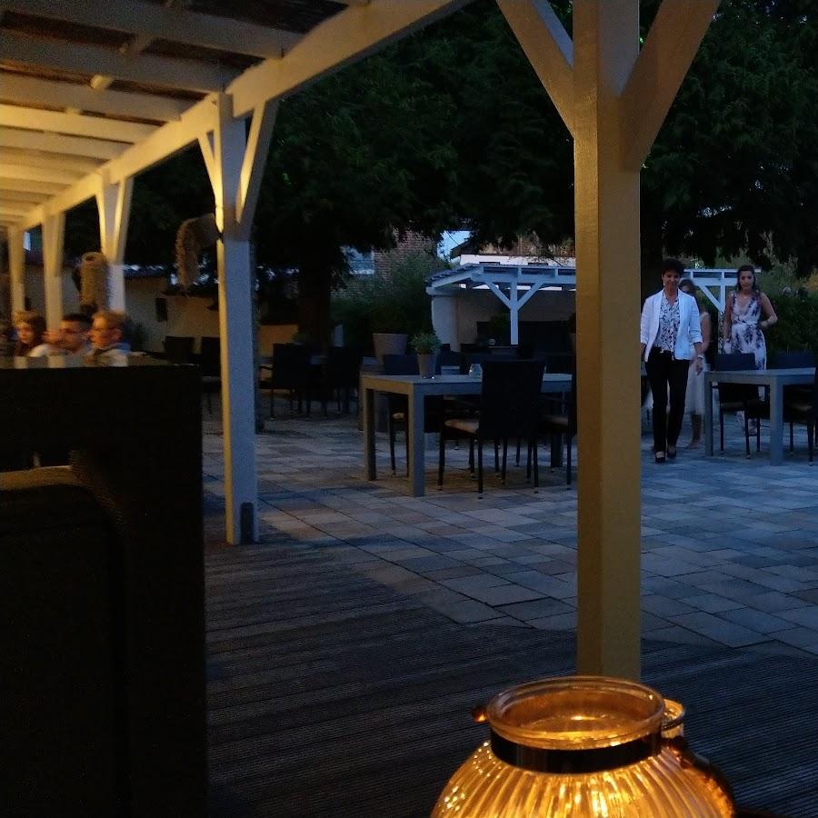 Restaurant "Alter Krug Diestelbruch" in Detmold